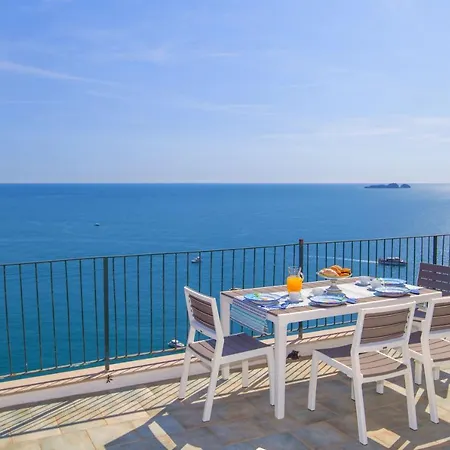 Estate4home - Maison Jenny Holiday home *