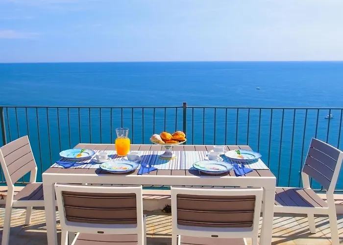 Estate4home - Maison Jenny Holiday home *