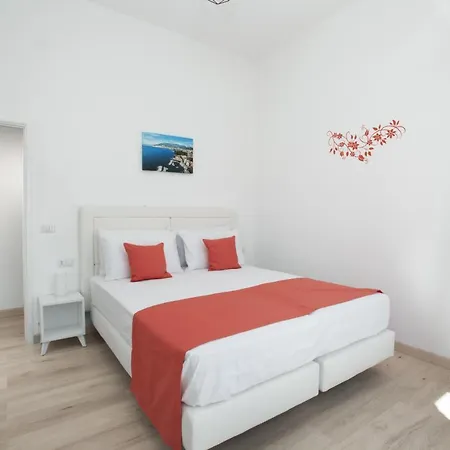 Estate4home - Maison Jenny Hébergement de vacances